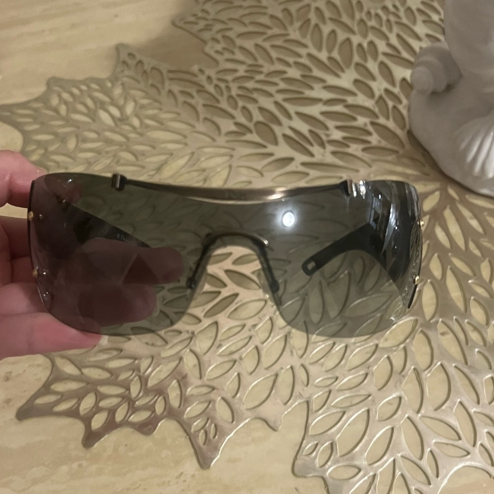 LIKE NEW ❤️‍🔥 Christian Dior Diorito 2 Shield Wrap Around Sunglasse